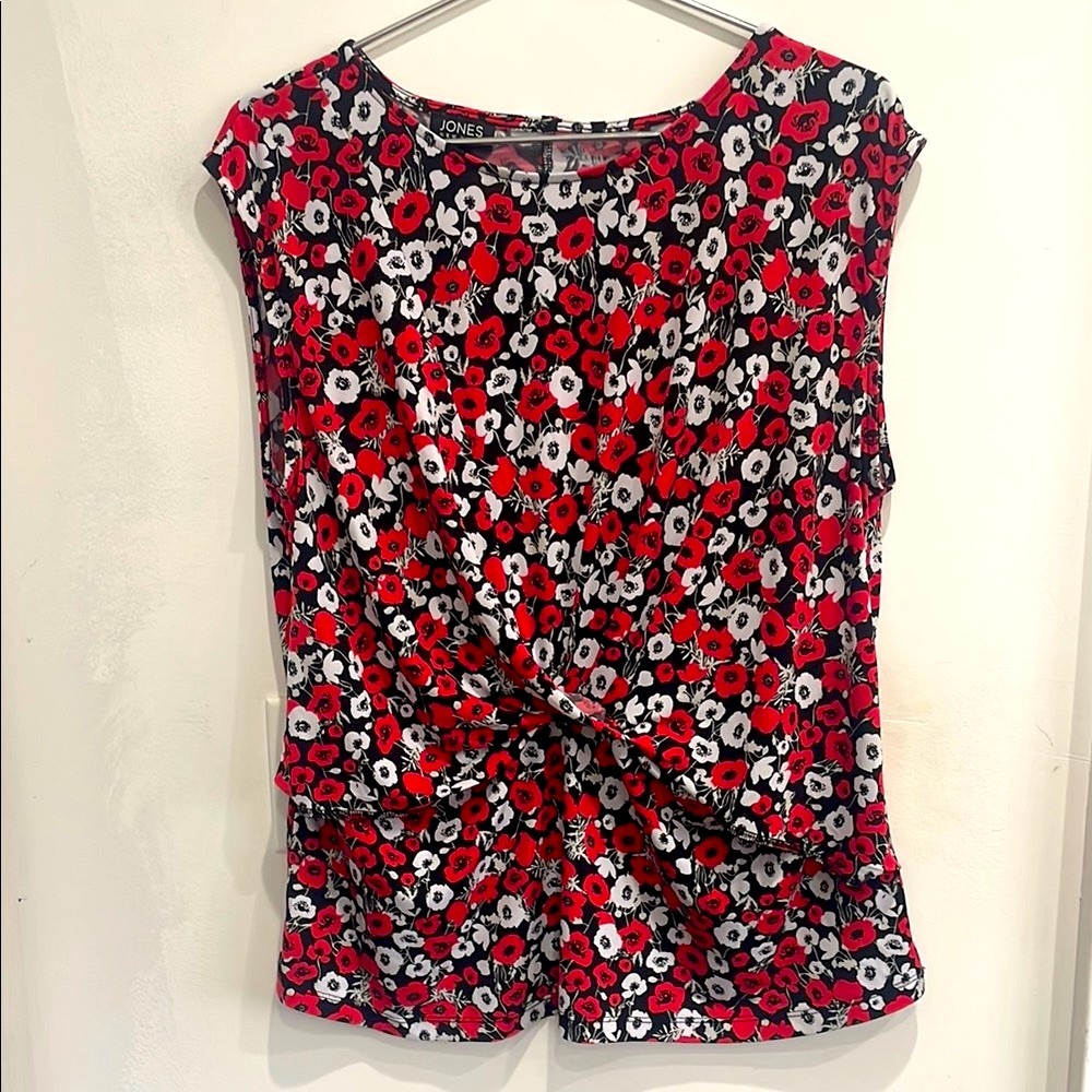 Jones New York Red Floral Knot Waist Top  • Size XL